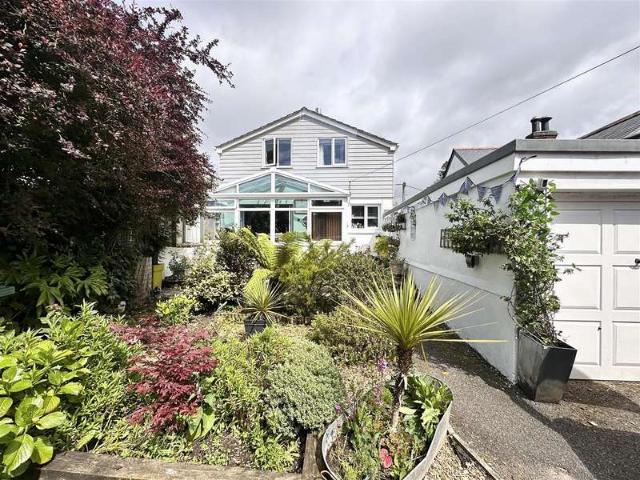 Farm for sale in Leedstown, Cornwall