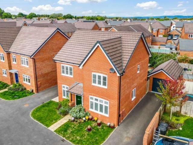 Farm for sale in School House, Gloucestershire