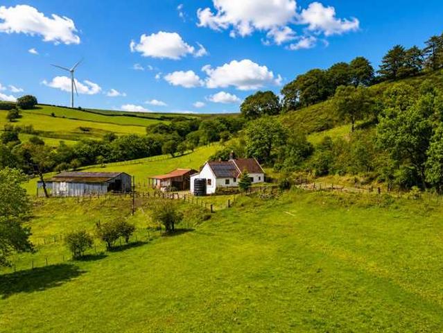 Farm for sale in Tir-Phil, New Tredegar