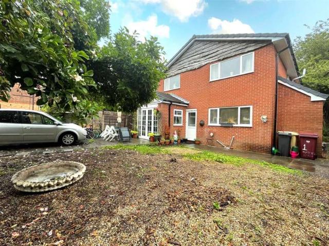 Farm for sale in Westhoughton, Daisy Hill