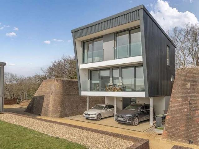 Farm for sale in Priddy's Hard, Middlecroft