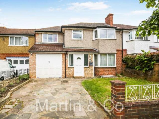 Farm for sale in London Borough of Croydon, Selsdon