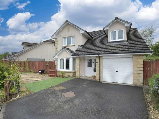 Farm for sale in Fishcross, Scotland