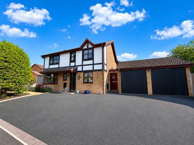 Farm for sale in Withymoor Village, Amblecote