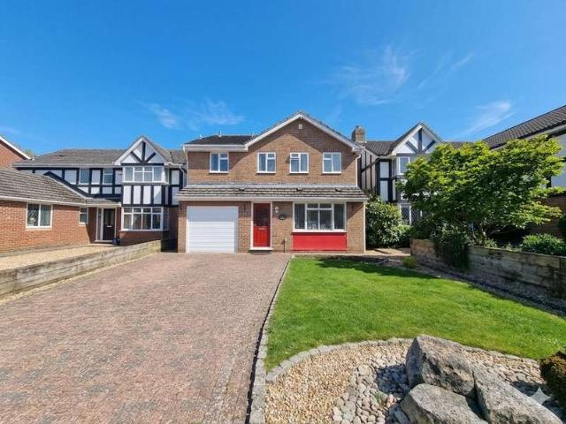 Farm for sale in Middlecroft, Hampshire