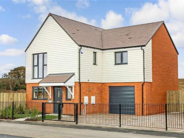 Farm for sale in Beltinge, The Bridge