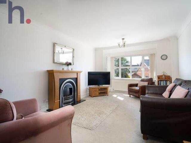 Farm for sale in Nodehill, Shide