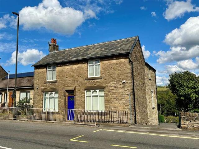 Farm for sale in Buxworth, Charlesworth
