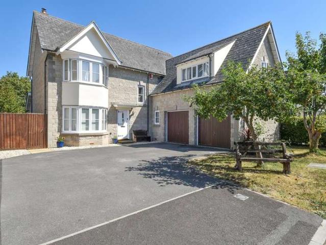 Farm for sale in Weare