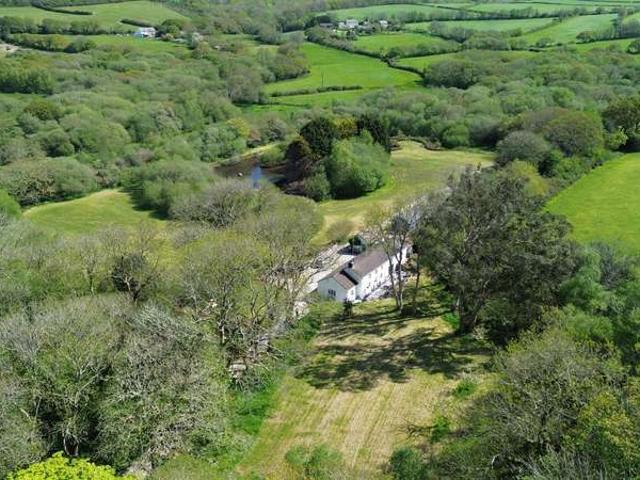 Farm for sale in Ventongimps, Penwartha Coombe