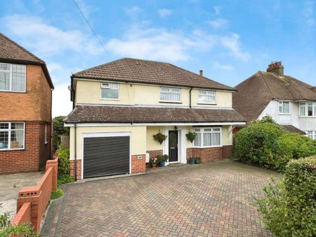 Farm for sale in Folkestone