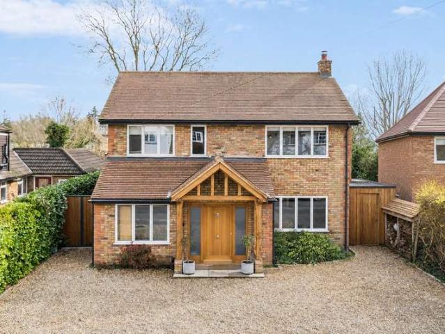 Farm for sale in Chalfont Common, Chalfont St. Peter