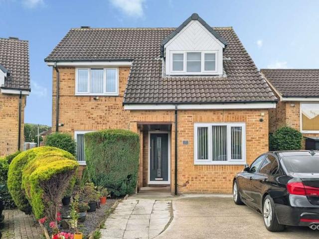 Farm for sale in Cottingley, Bradford