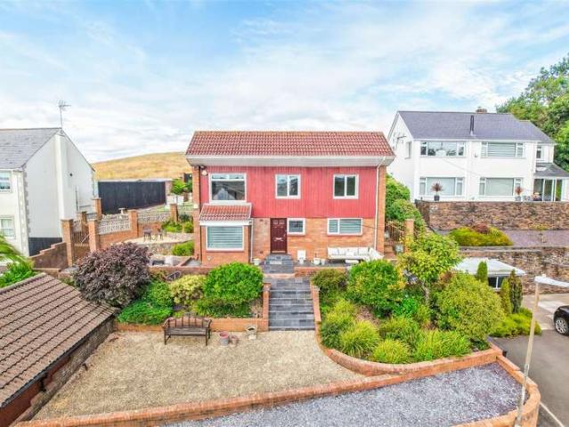 Farm for sale in The Knap, Barry