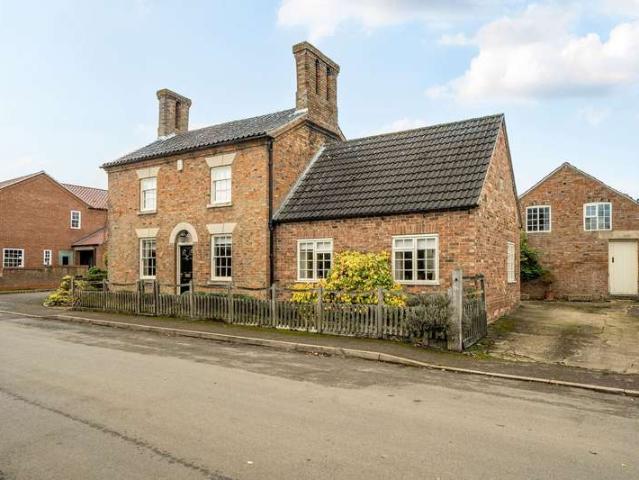 Farm for sale in Redmile, Brentingby