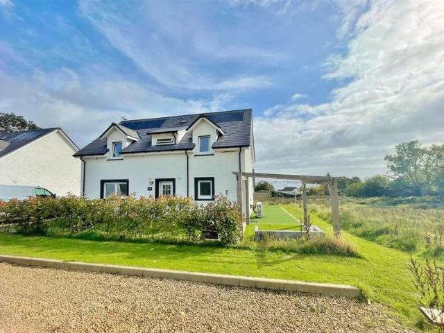 Farm for sale in Whiting Bay, Scotland