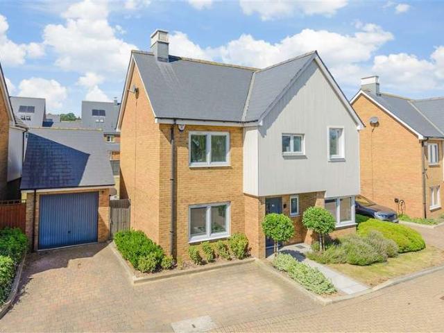 Farm for sale in Stone, Monks Orchard