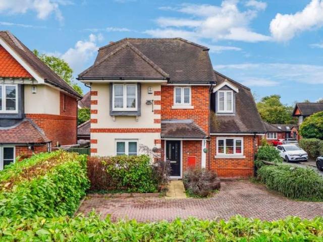 Farm for sale in Iver, Iver Heath