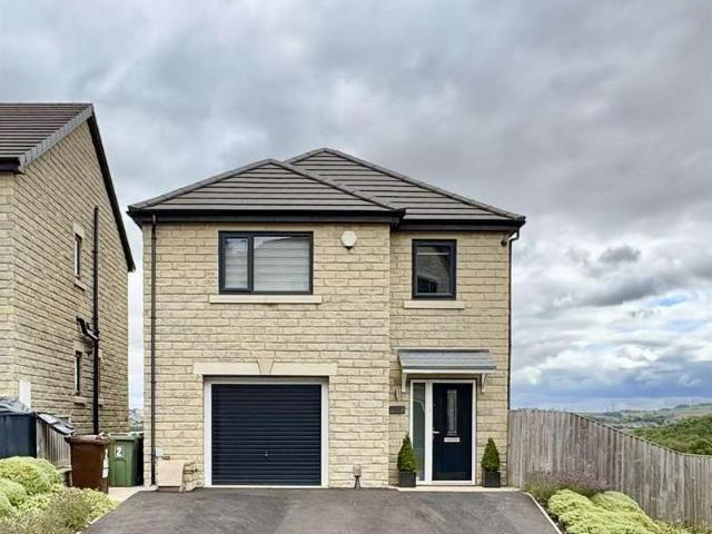 Farm for sale in Almondbury, West Yorkshire
