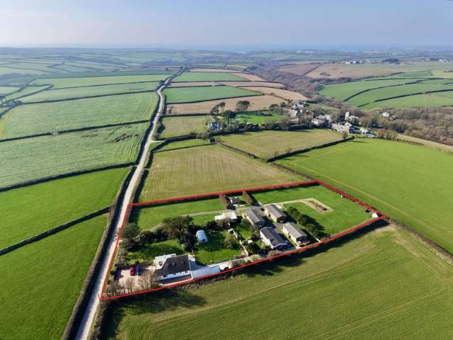 Farm for sale in St. Ervan, Penrose