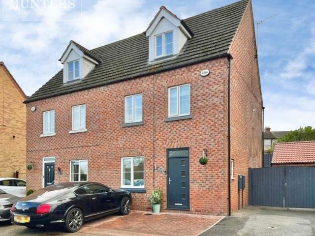 Farm for sale in Wombwell, Barnsley