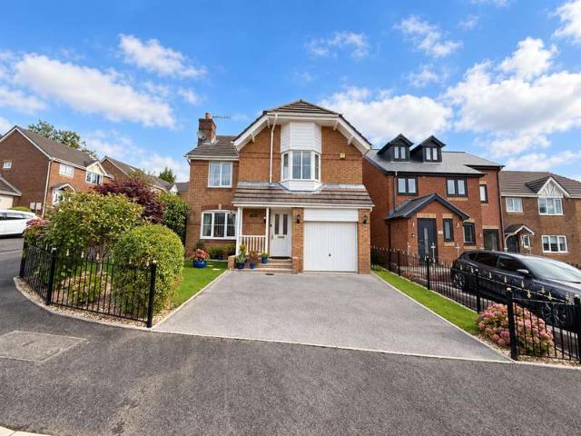 Farm for sale in Cwmdare, Wales