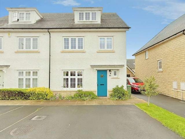 Farm for sale in Horsforth Vale, Calverley