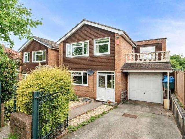 Farm for sale in Feckenham, City Of Bristol
