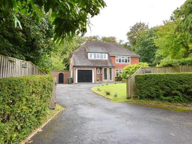 Farm for sale in Guestling Green, Heathlands