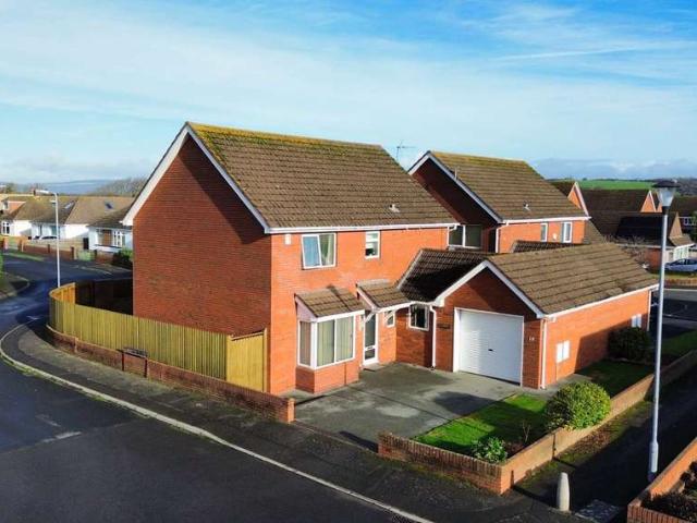 Farm for sale in Porthcawl, Nottage