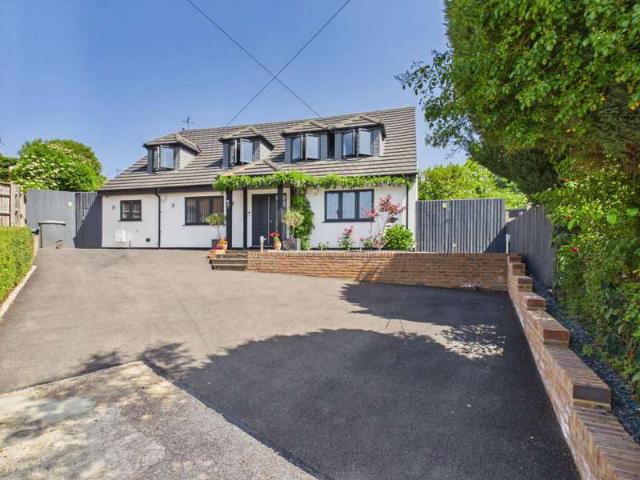 Farm for sale in Lunnon, Buckinghamshire