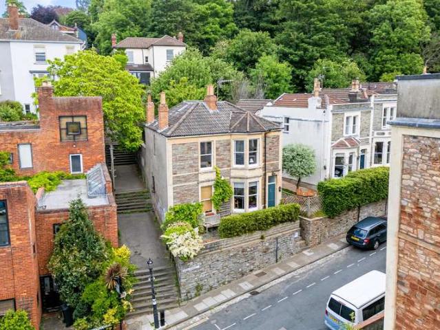 Farm for sale in Bristol, Cliftonwood