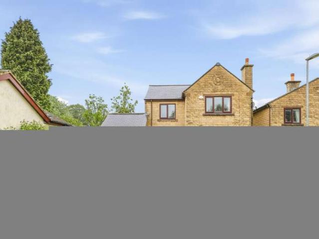 Farm for sale in Wardle, Burnedge
