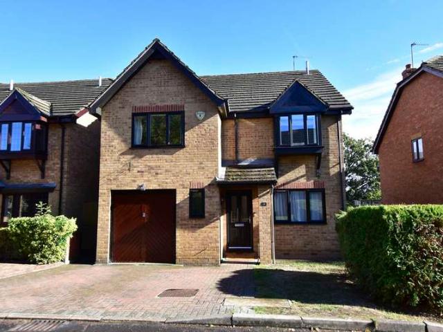 Farm for sale in Garston, Watford