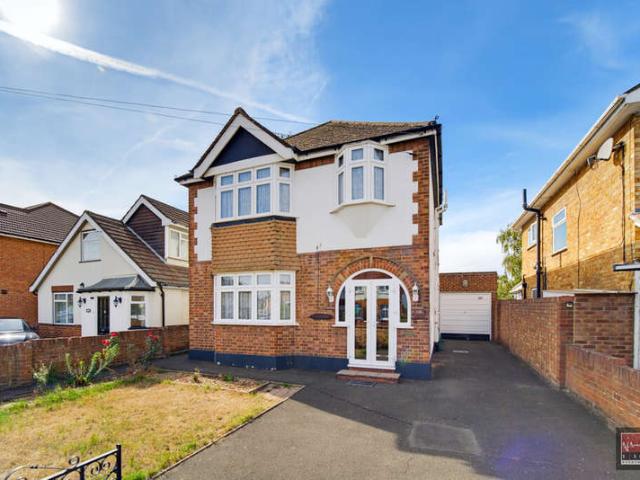 Farm for sale in Ashford, Spelthorne