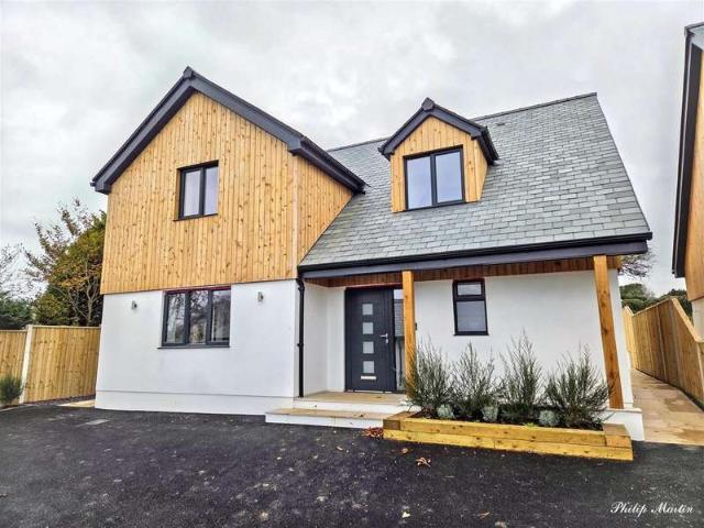 Farm for rent in Canonstown, Cornwall