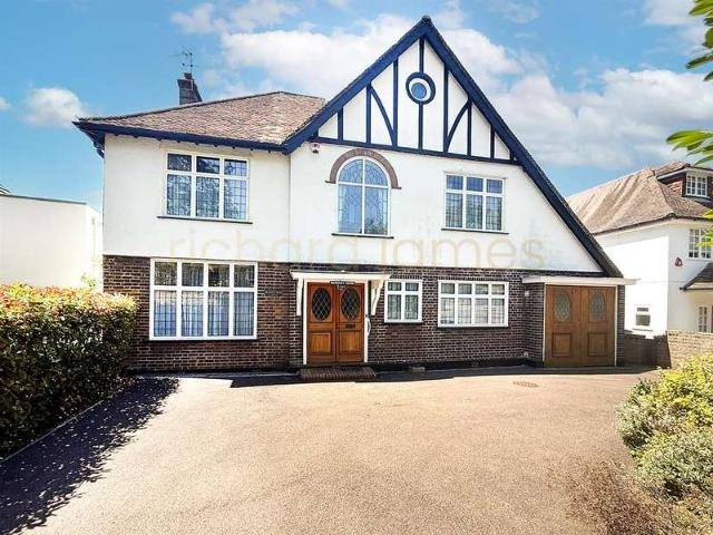 Farm for sale in Mill Hill, Greater London