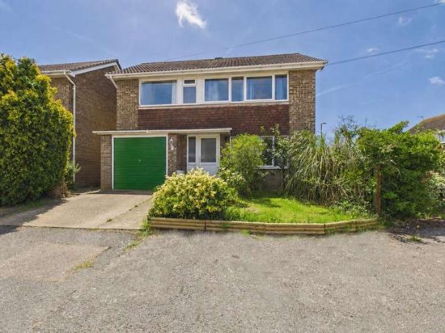 Farm for sale in Pebsham, Heathlands
