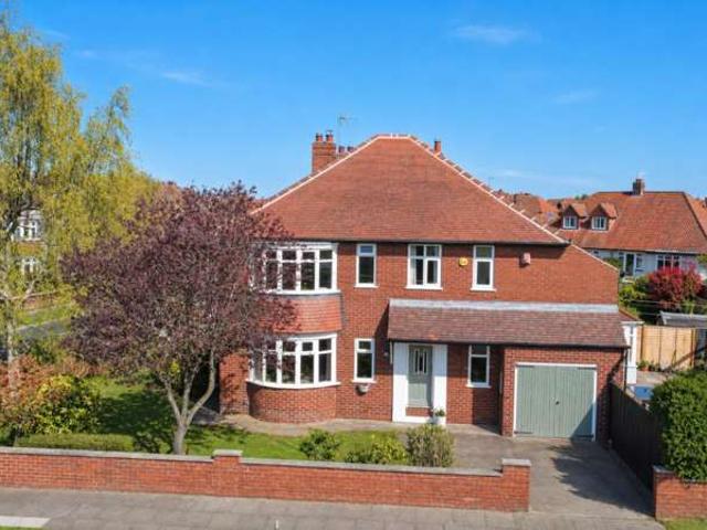 Farm for sale in Darlington