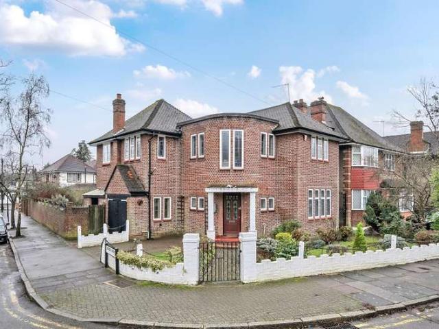Farm for sale in Greater London