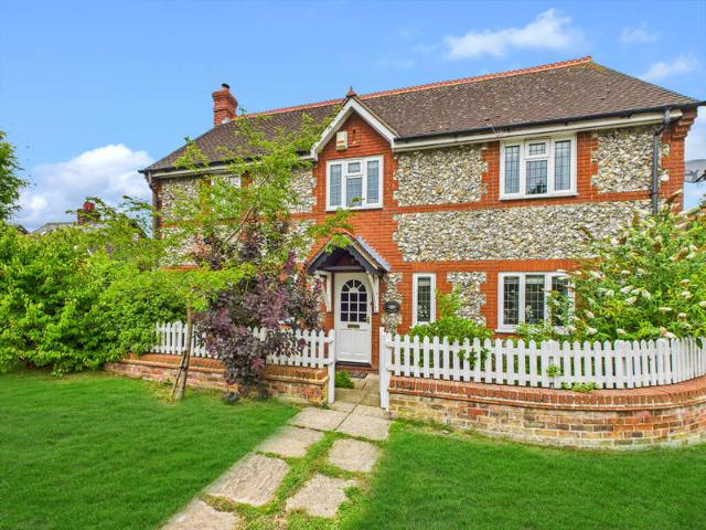 Farm for sale in Berrick Salome, Oxfordshire