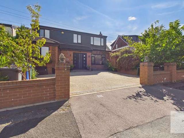 Farm for sale in Brooksbottom, Bury