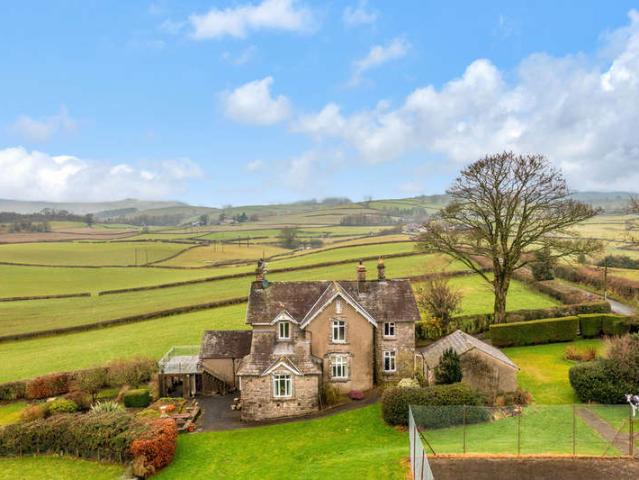 Farm for sale in Sedgwick