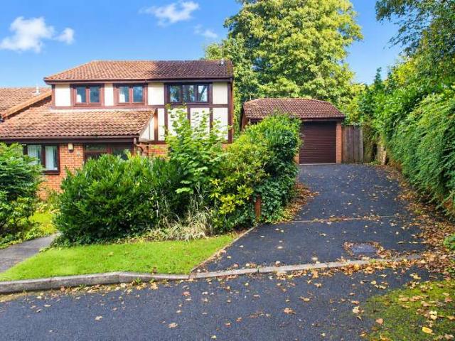 Farm for sale in Halesowen, West Midlands
