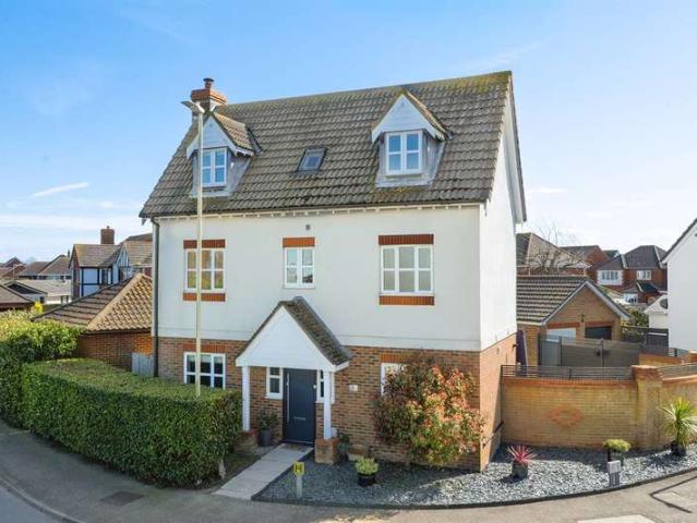 Farm for sale in Hillborough, The Bridge