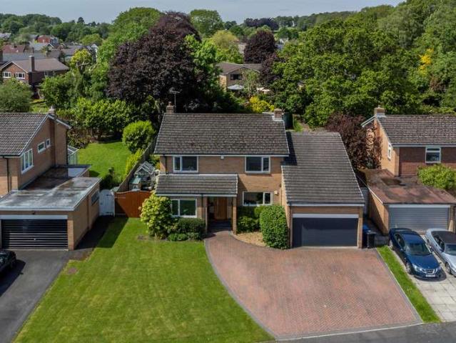 Farm for sale in Appleton, Warrington