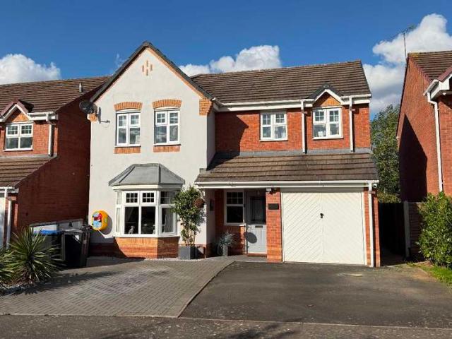 Farm for sale in Whitnash, Green Close