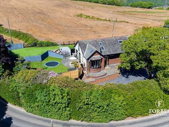 Farm for sale in Clayton Green, Andertons Mill
