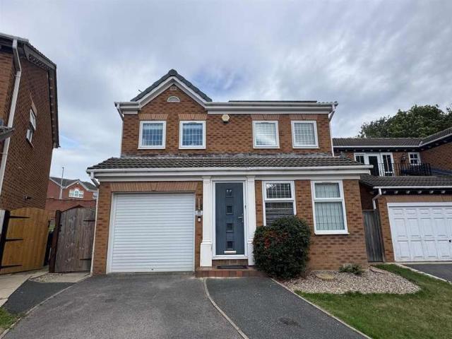 Farm for sale in West Ardsley, Tingley