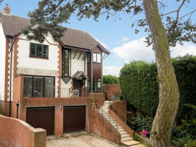 Farm for sale in Bristol